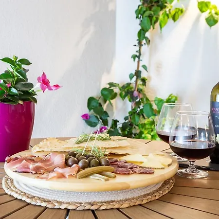 Дом отдыха Bianca - Marlu House - *